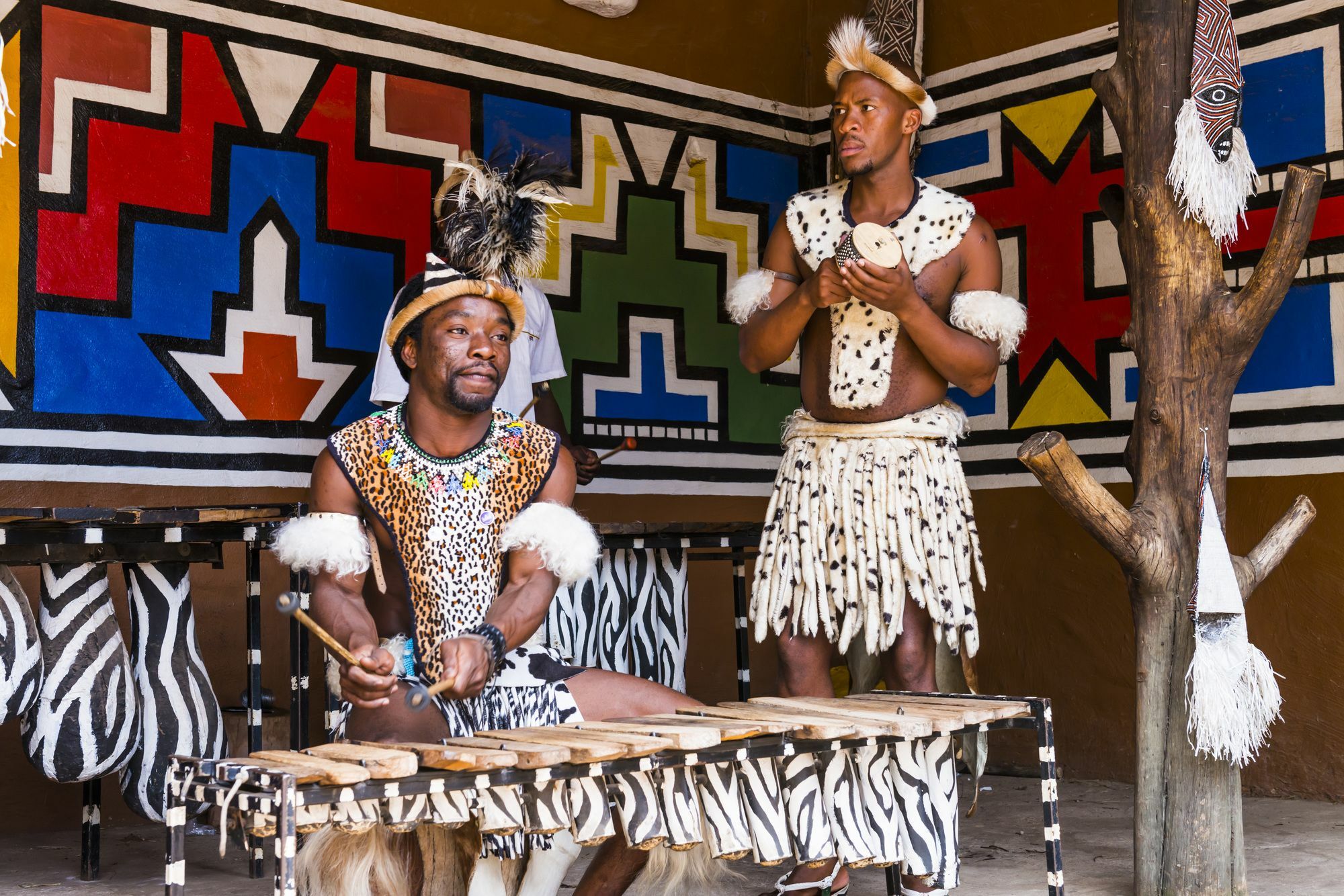 aha Lesedi African Lodge&Cultural Village Broederstroom Extérieur photo