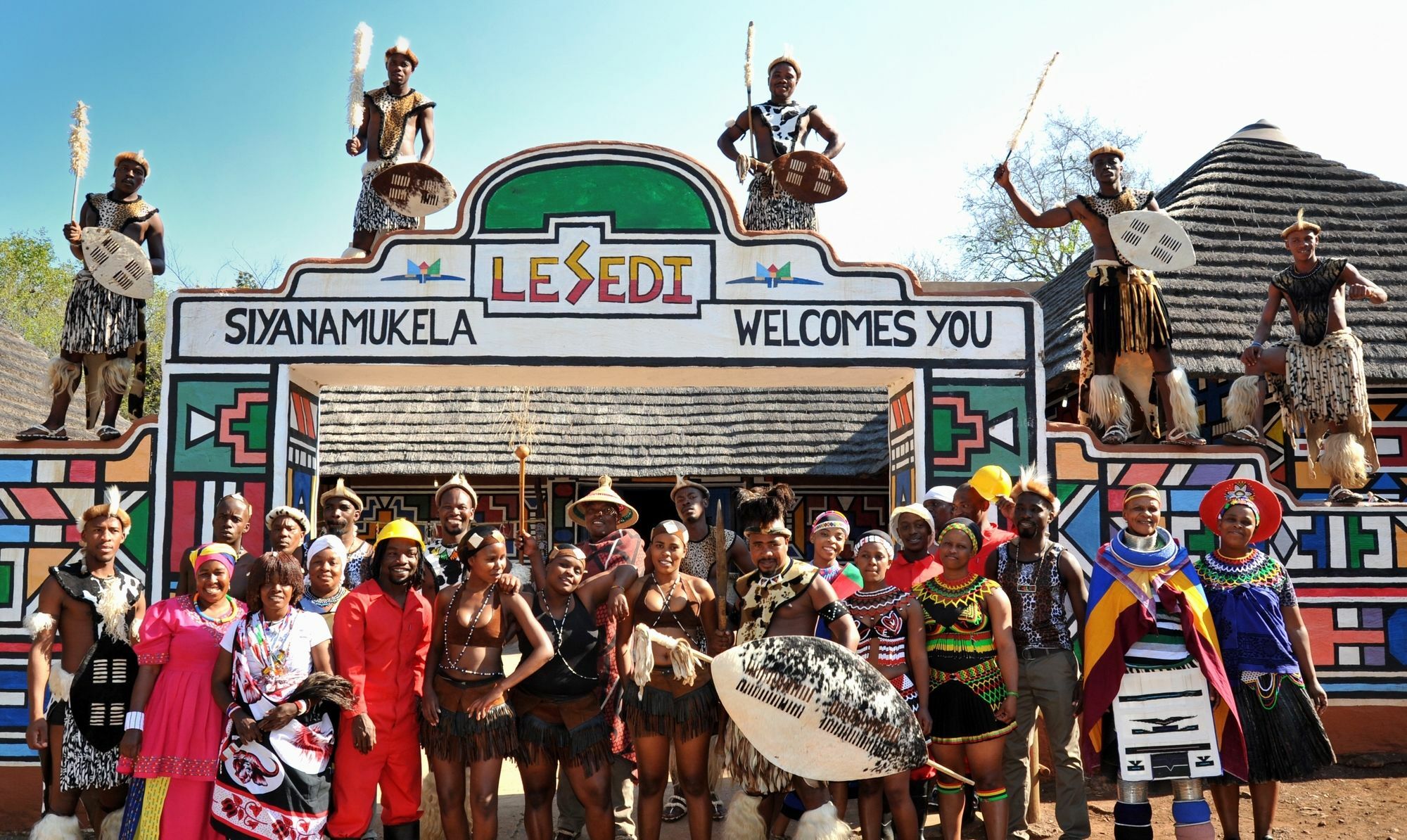 aha Lesedi African Lodge&Cultural Village Broederstroom Extérieur photo